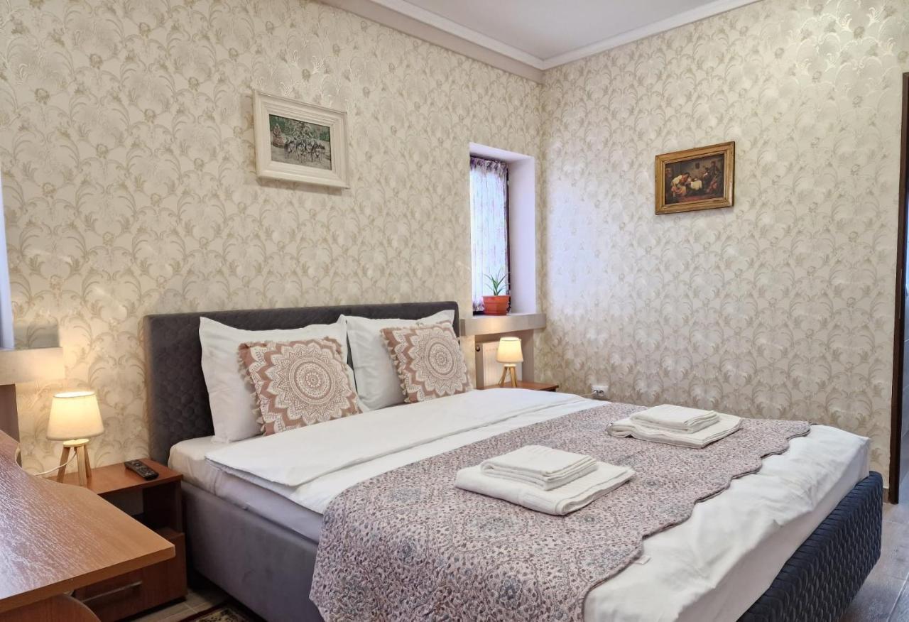 Laroka House Arty And Cosy Studio Universitate Center Bucureşti Eksteriør bilde