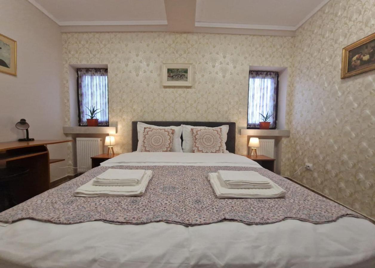 Laroka House Arty And Cosy Studio Universitate Center Bucureşti Eksteriør bilde