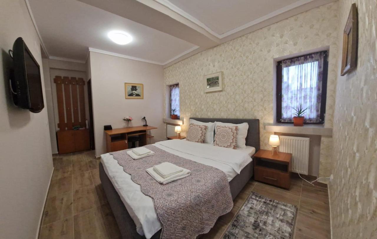 Laroka House Arty And Cosy Studio Universitate Center Bucureşti Eksteriør bilde