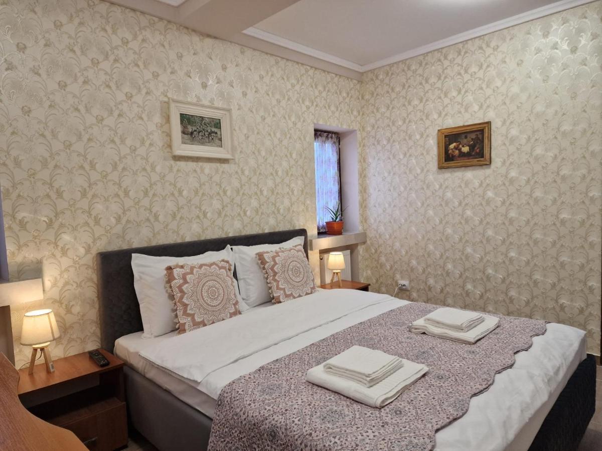 Laroka House Arty And Cosy Studio Universitate Center Bucureşti Eksteriør bilde